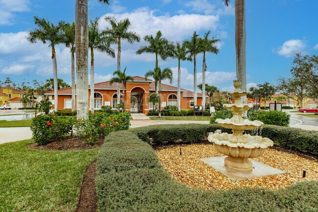 Building Photo - 12060 Lucca St