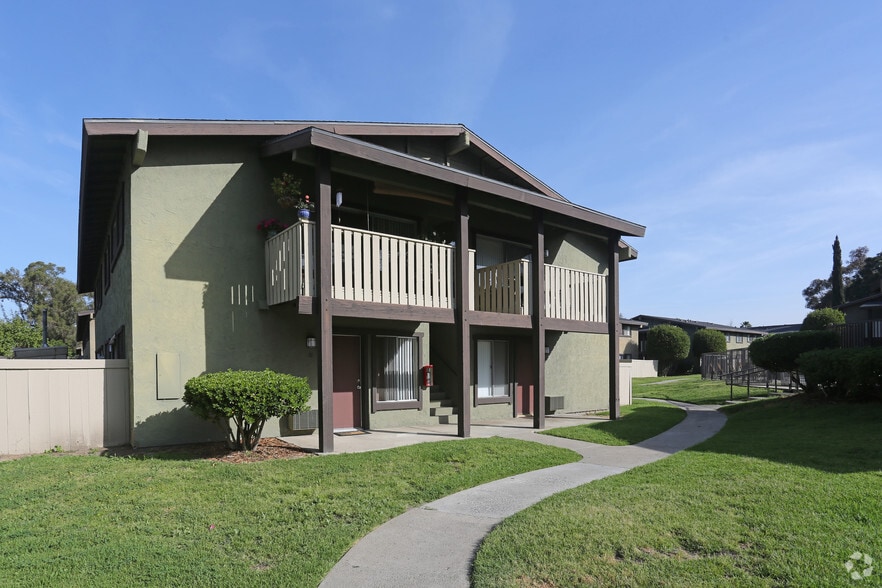 Primary Photo - Saddleback Ranch Apartments