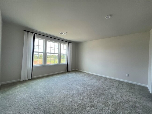Building Photo - 105 Marchmont Dr