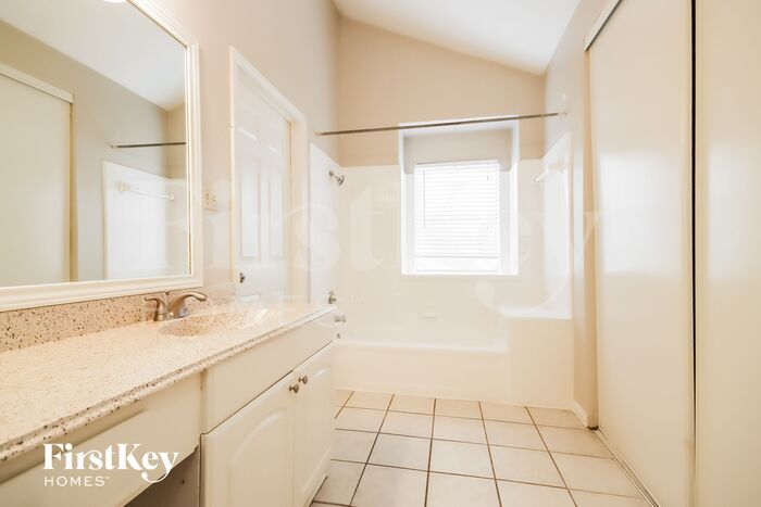 Building Photo - 4015 Algernon Dr