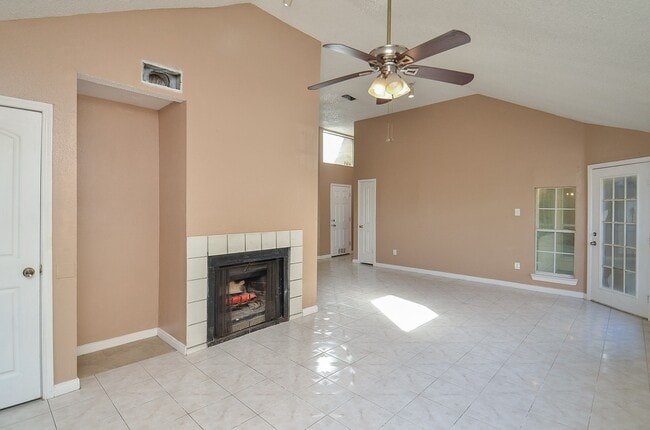 Building Photo - 11866 Greenloch Ln
