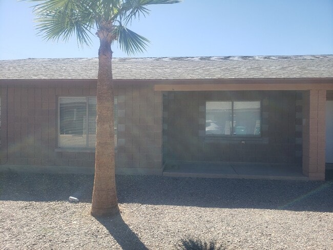 Building Photo - N Sunshine Blvd