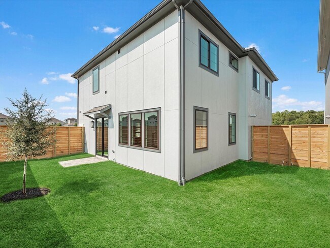 Building Photo - 12038 Royal Oaks Banner Wy