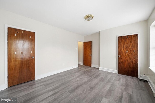 Building Photo - 430 Cross St