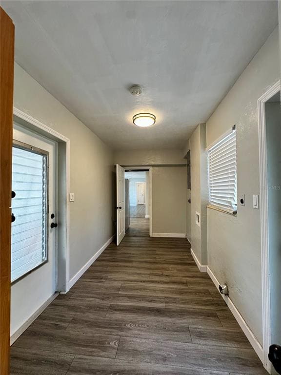 Building Photo - 2624 Sunnybrook Dr