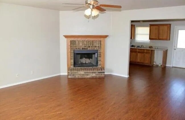 Building Photo - 3705 Ida Dr