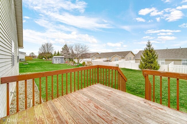 Building Photo - 1218 W 85th Ave