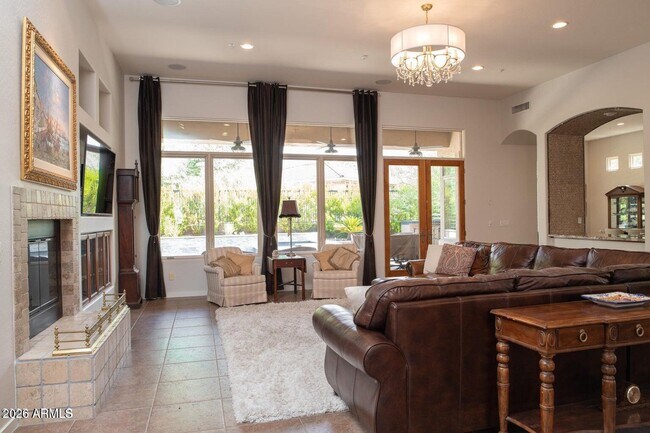 Building Photo - 14672 E Larkspur Dr