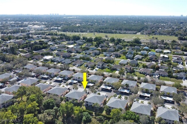 Building Photo - 26705 Little John Ct
