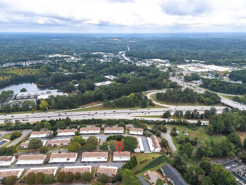 Building Photo - 151 Old Ferry Way