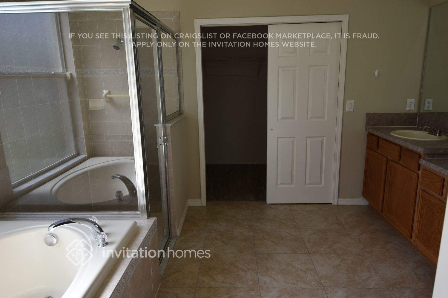 Building Photo - 23331 Key Largo Loop