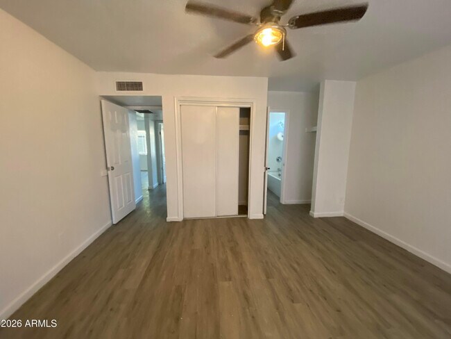 Building Photo - 1126 N 27th St