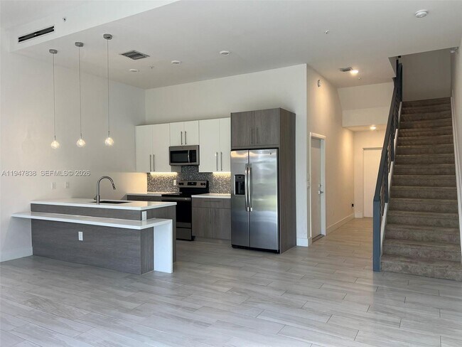 Building Photo - 4416 NW 9th St.