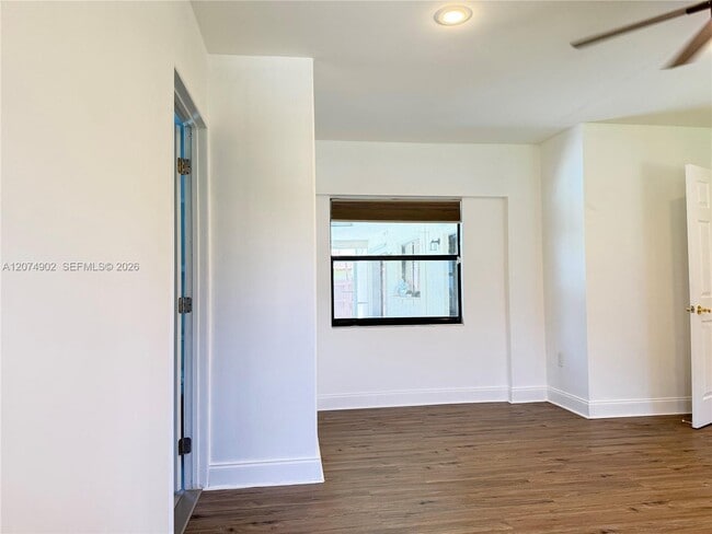 Building Photo - 20888 Sugarloaf Ln