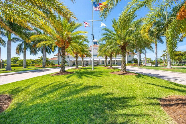 Building Photo - 7018 Saona CT