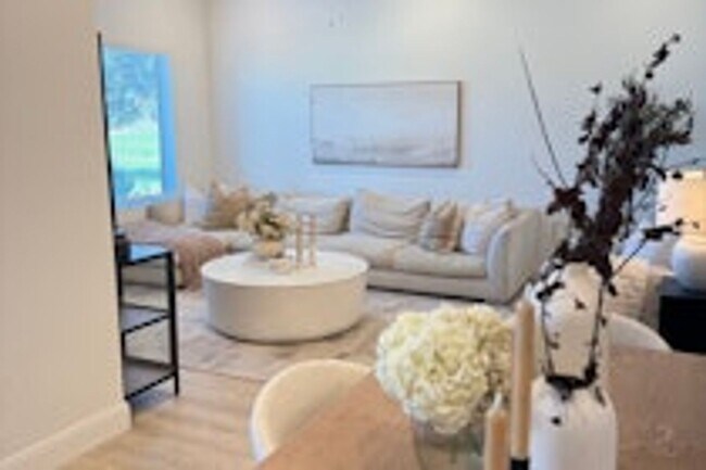 Building Photo - Stunning 3-Bedroom Home in St. George – $2,650/month (Beautiful Views!)