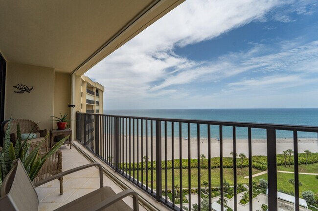Building Photo - 200 Ocean Trail Way
