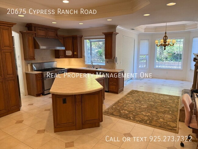 Building Photo - 20675 Cypress Ranch Rd