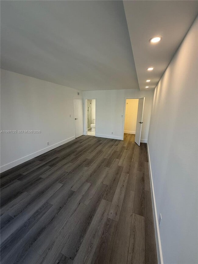 Building Photo - 851 Three Islands Boulevard