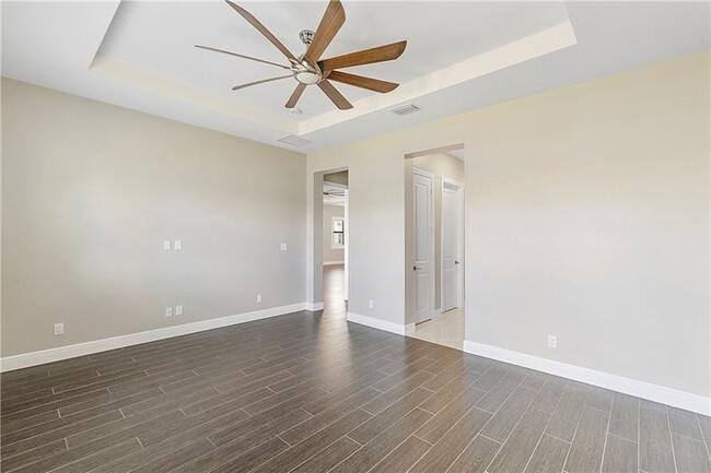 Building Photo - 11835 S Baypoint Cir