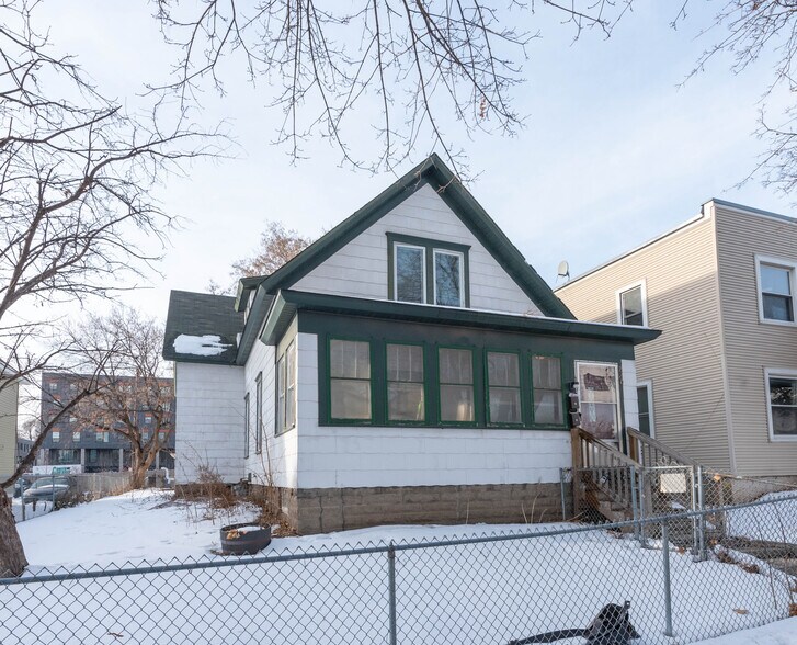 Building Photo - 227 N Humboldt Ave N