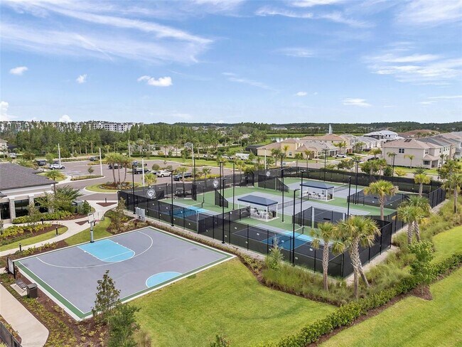 Building Photo - 32203 Mahogany Valley Dr
