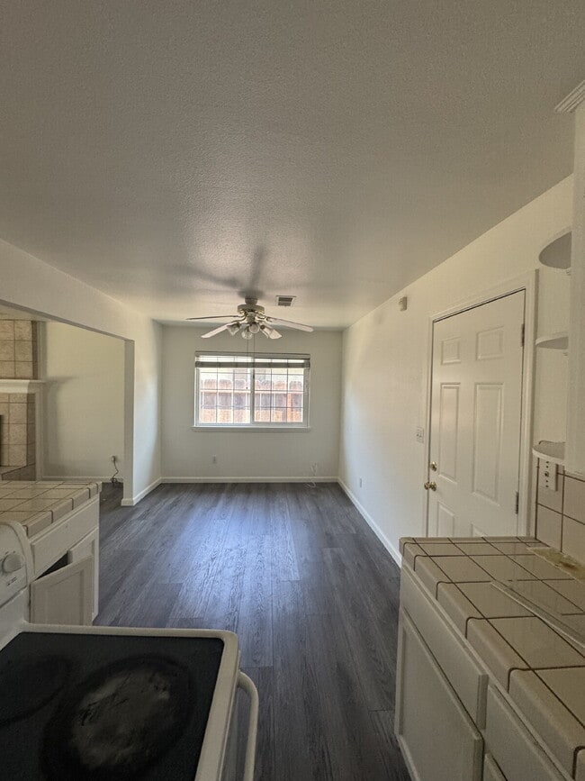 Building Photo - MOVE IN SPECIAL $500 off the rent for the ...