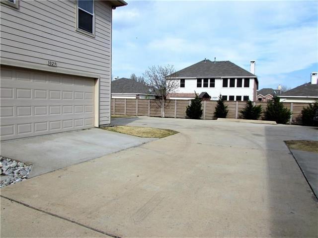 Building Photo - 3033 Stone Forest Cir