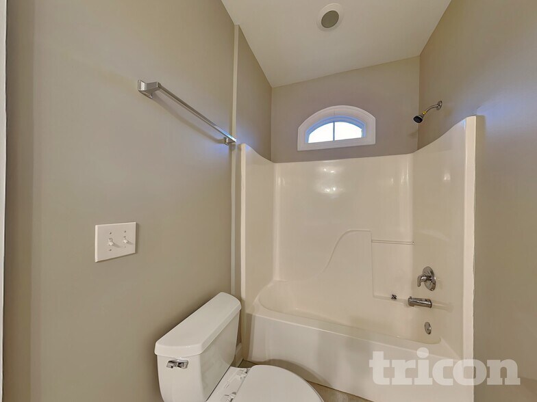 Building Photo - 609 Kristen Ct