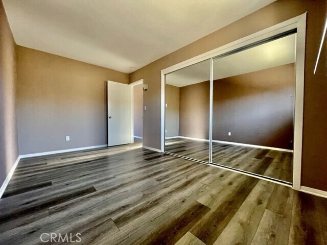 Building Photo - 45421 Sunset Ln