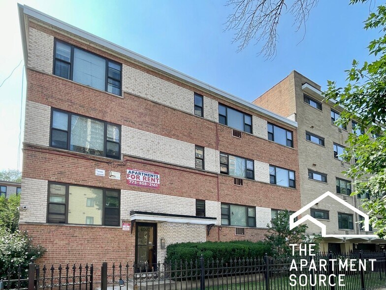 Building Photo - 6002 N Kenmore Ave