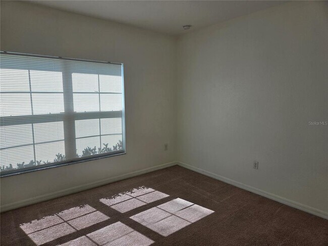 Building Photo - 2280 Sheboygan Pl