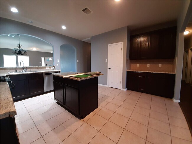 Building Photo - 23322 E Pine Ivy Ln