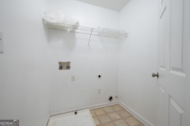 Building Photo - 1393 Glenover Way
