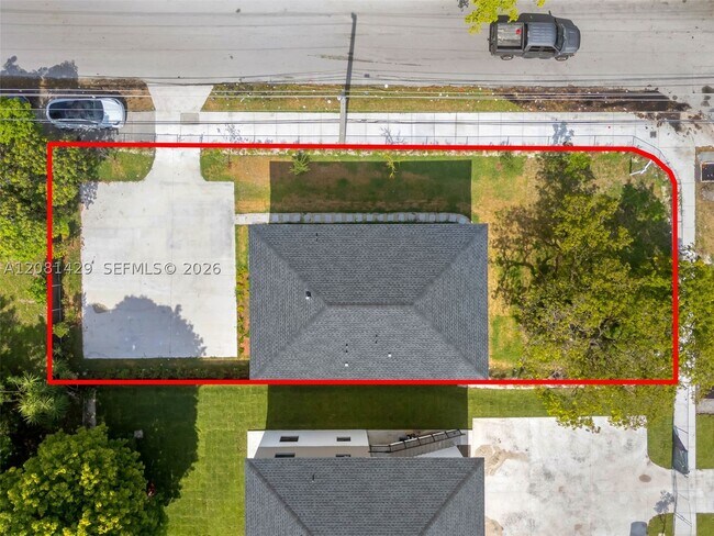 Building Photo - 6500 NW 21st Ave