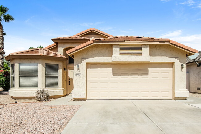 Building Photo - 19958 N 65th Dr