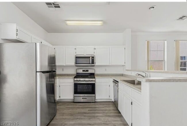 Building Photo - 2520 Bottle Palm Ct