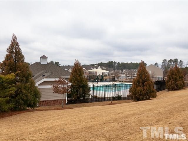 Building Photo - 300 Dyersville Dr