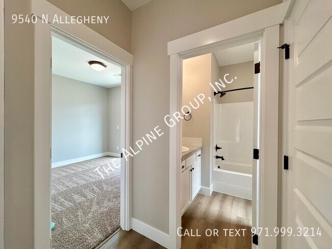Building Photo - 9540 N Allegheny Ave