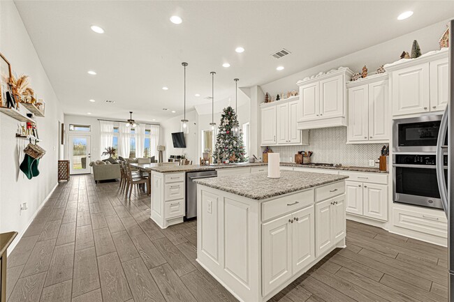 Building Photo - 19223 Brindled Bay Ct