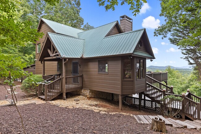 Building Photo - 202 Oak Ledge Rd