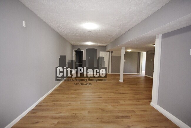 Building Photo - 2918 S Mooresville Rd. Indpls, IN 46221
