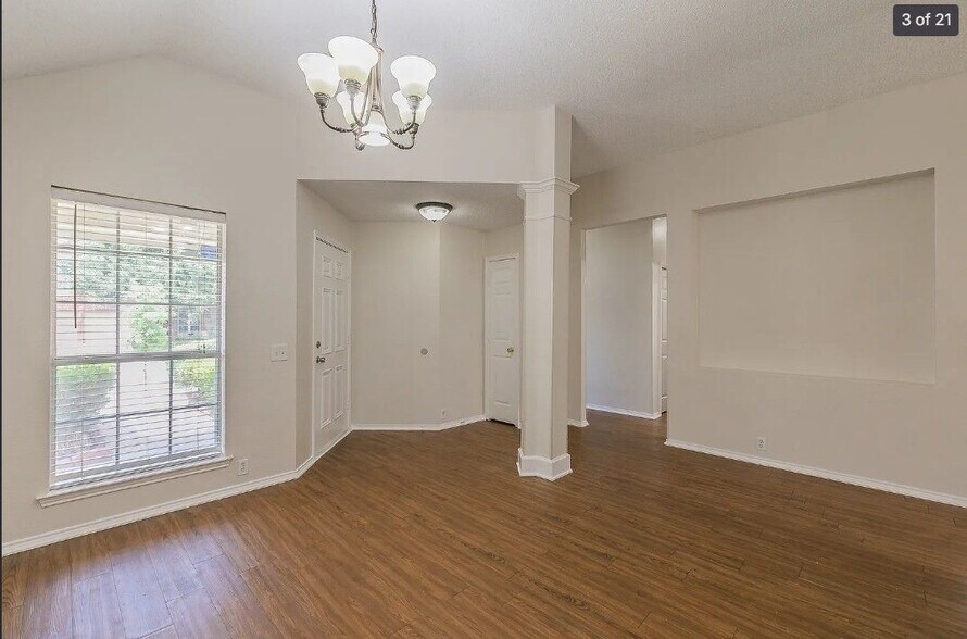Building Photo - 210 Madisson Dr