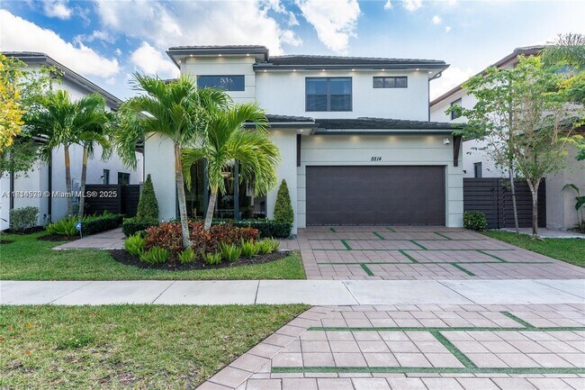Primary Photo - 8814 NW 154th Terrace