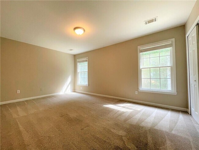 Building Photo - 3045 Spring Field Ct