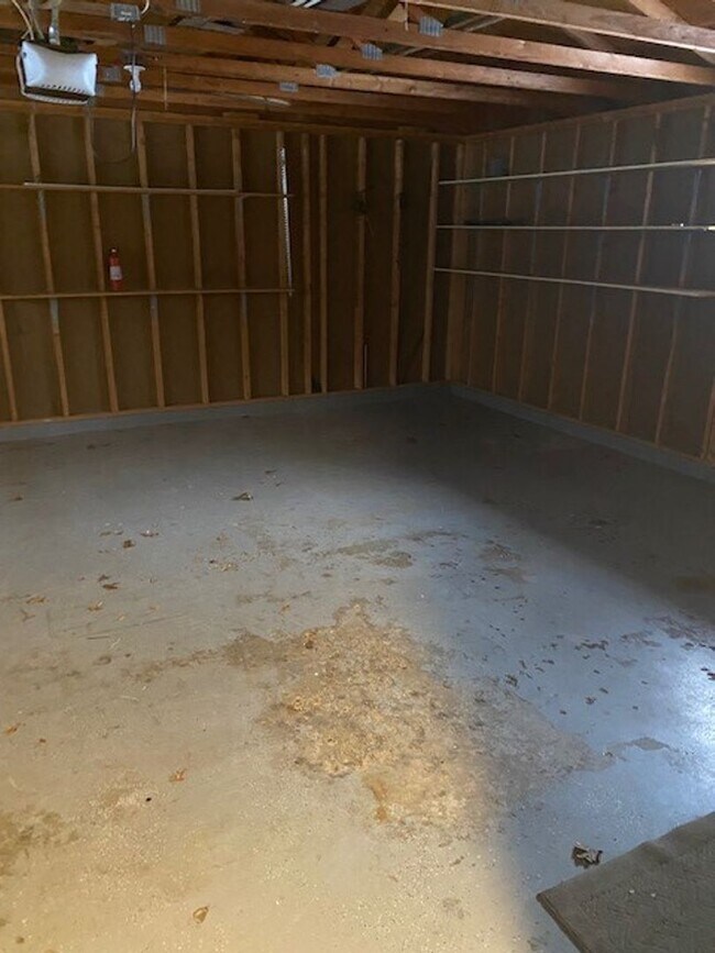 Building Photo - 4 Bedrooms, 2 Bathrooms Single Family Home in Pequot Lakes, MN w/2 car garage on the Whitefish Ch...