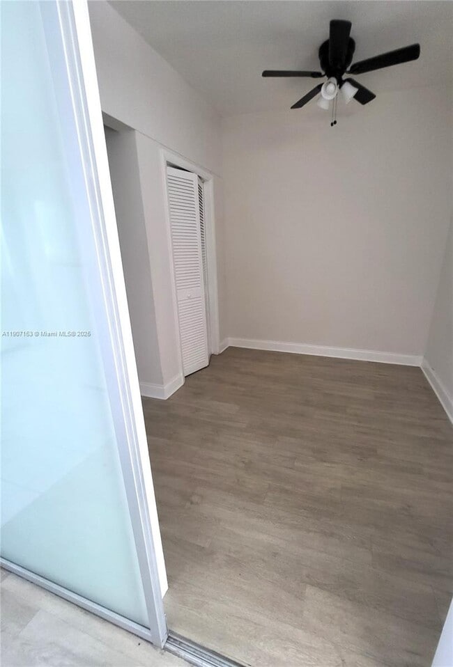 Building Photo - 503 74th St