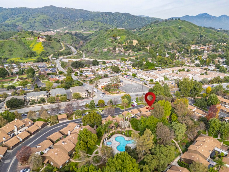 Building Photo - 1298 Tarryglen Ln