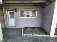 Building Photo - 4 Union Ave