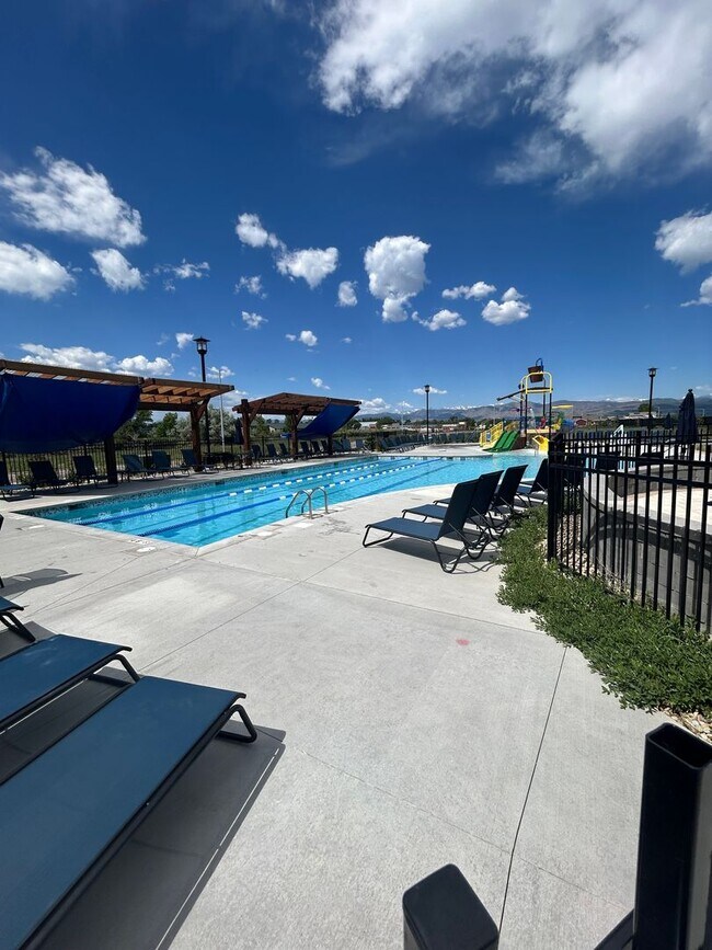 Building Photo - Beautiful 2024-Built Home with Pool, Clubhouse & Pickleball Courts-Available August 22!